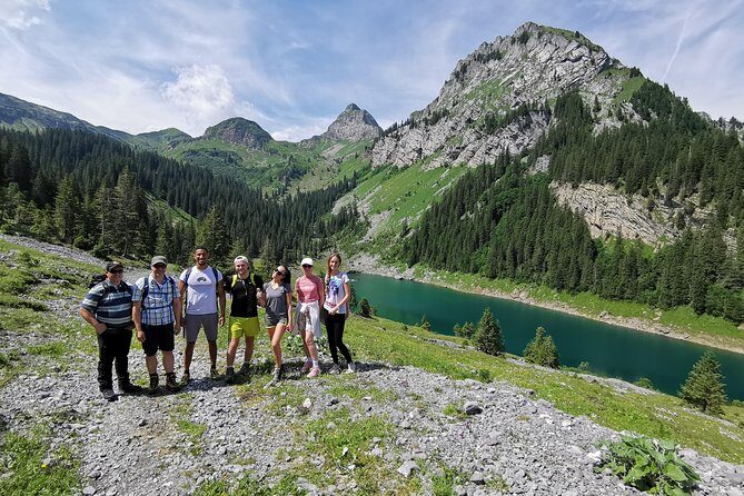 Breathtaking Private Hike with a Local Swiss Expert (1 day trip) - Why a private Zurich hike feels different from the big tours