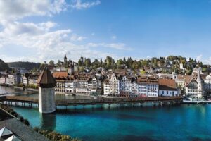 Engelberg Day Tour from Zurich with Lucerne Stop - The guided bus ride: useful talk while you’re moving