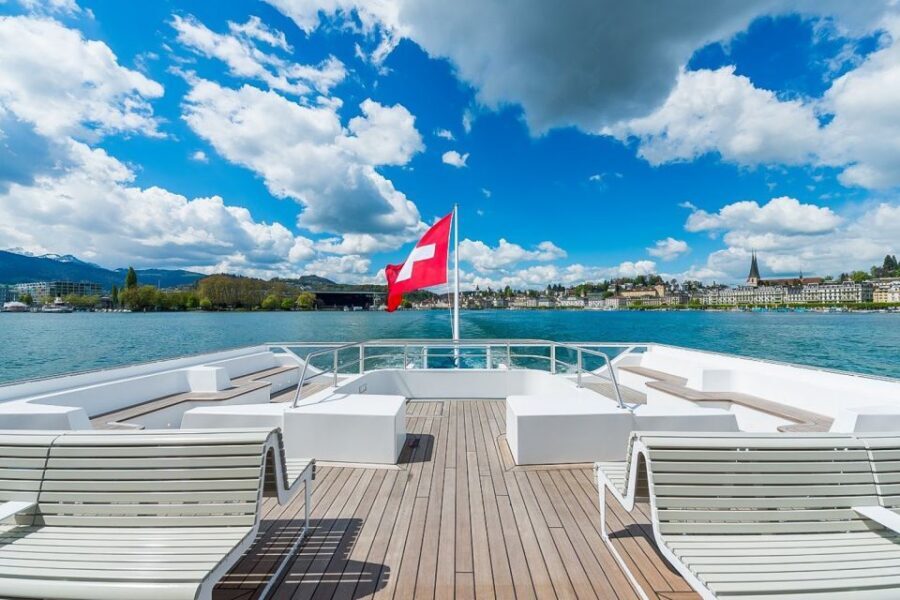 From Zurich: Day Trip to Lucerne with Optional Yacht Cruise - Old Town walking: Chapel Bridge and the Lion Monument