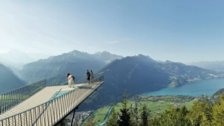 From Zurich: Interlaken Day Trip and Harder Kulm Viewpoint - Using Interlaken free time like a local along Höheweg