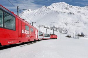 Glacier Express Panoramic Train Round Trip from Zürich With Private Guide - Chur’s old town: your first real taste of Graubünden