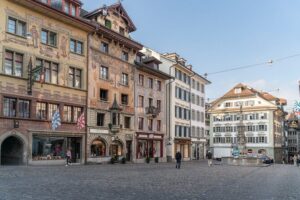 Lucerne Day Trip from Zurich Including Lake Lucerne Cruise - The Lake Lucerne Cruise: Saphir Dates and Audio-Guide Reality