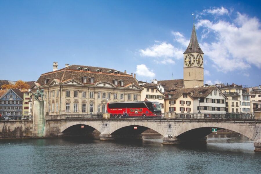 Zurich: City Top Attractions Tour by Bus with Audio Guide - University quarter and Zürichberg: a look beyond the postcard center