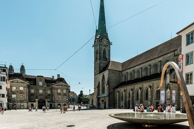 Zurich Highlights with Lake Cruise & Optional FIFA Museum Ticket - Bahnhofstrasse, Money, and the Swiss National Museum Area From the Window