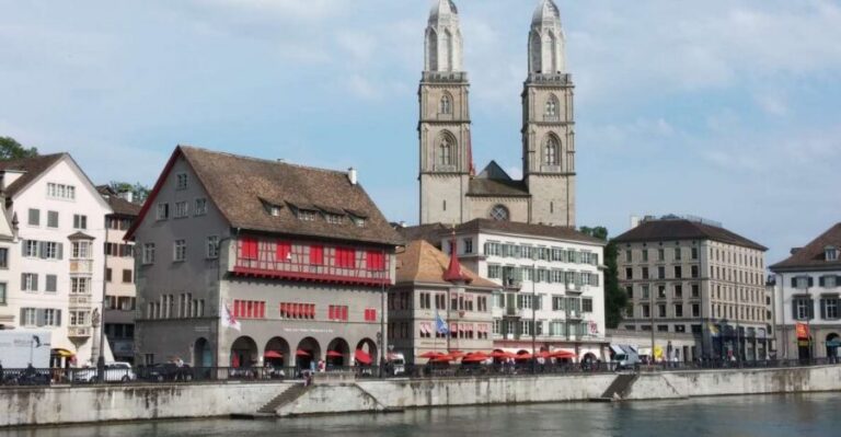 Zurich: Private Walking Tour with a Local Guide - The classic Zurich loop: Bahnhofstrasse, Lindenhof, and Grossmünster