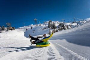 Zurich: Titlis Beginner Ski day snow experience & Lucerne - Engelberg and the Snow Experience Park: Your Beginner Ski First Step